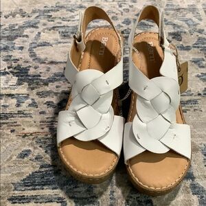 Born Women's White Sandals